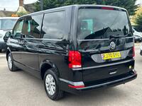VOLKSWAGEN TRANSPORTER COMBI