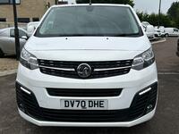 VAUXHALL VIVARO