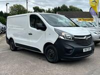 VAUXHALL VIVARO