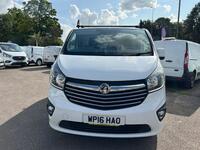 VAUXHALL VIVARO
