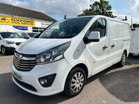 VAUXHALL VIVARO
