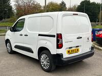PEUGEOT PARTNER
