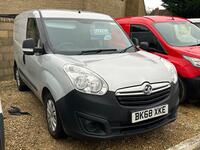 VAUXHALL COMBO
