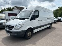 MERCEDES-BENZ SPRINTER