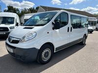 VAUXHALL VIVARO