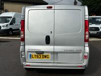 VAUXHALL VIVARO