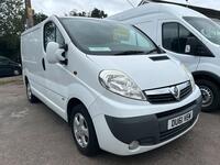 VAUXHALL VIVARO